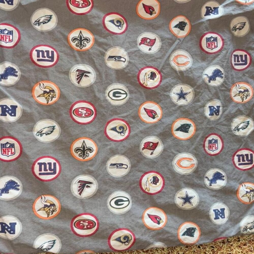 NFL grey cotton pillow case with team logos #NFL #sportswear #fabric